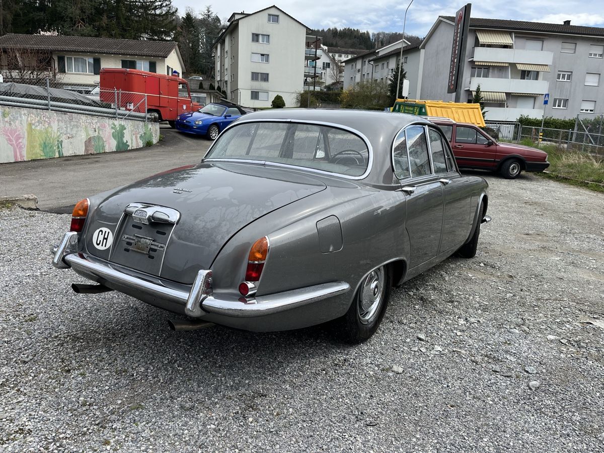Jaguar Automobili: Jaguar 420 – Usato da Affoltern am Albis venduto da jan_8jnb 4