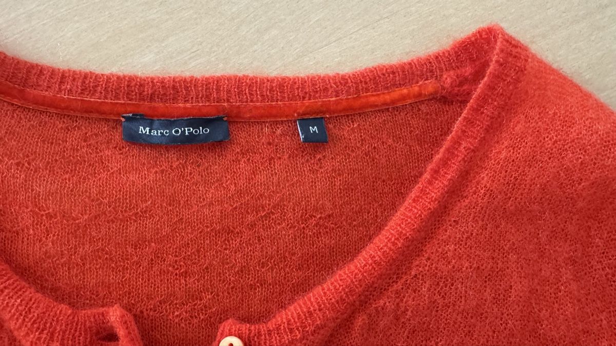 Marc O'Polo Giacche: Marco Polo Cardigan rot – Usato da Basel venduto da Ubud1 2