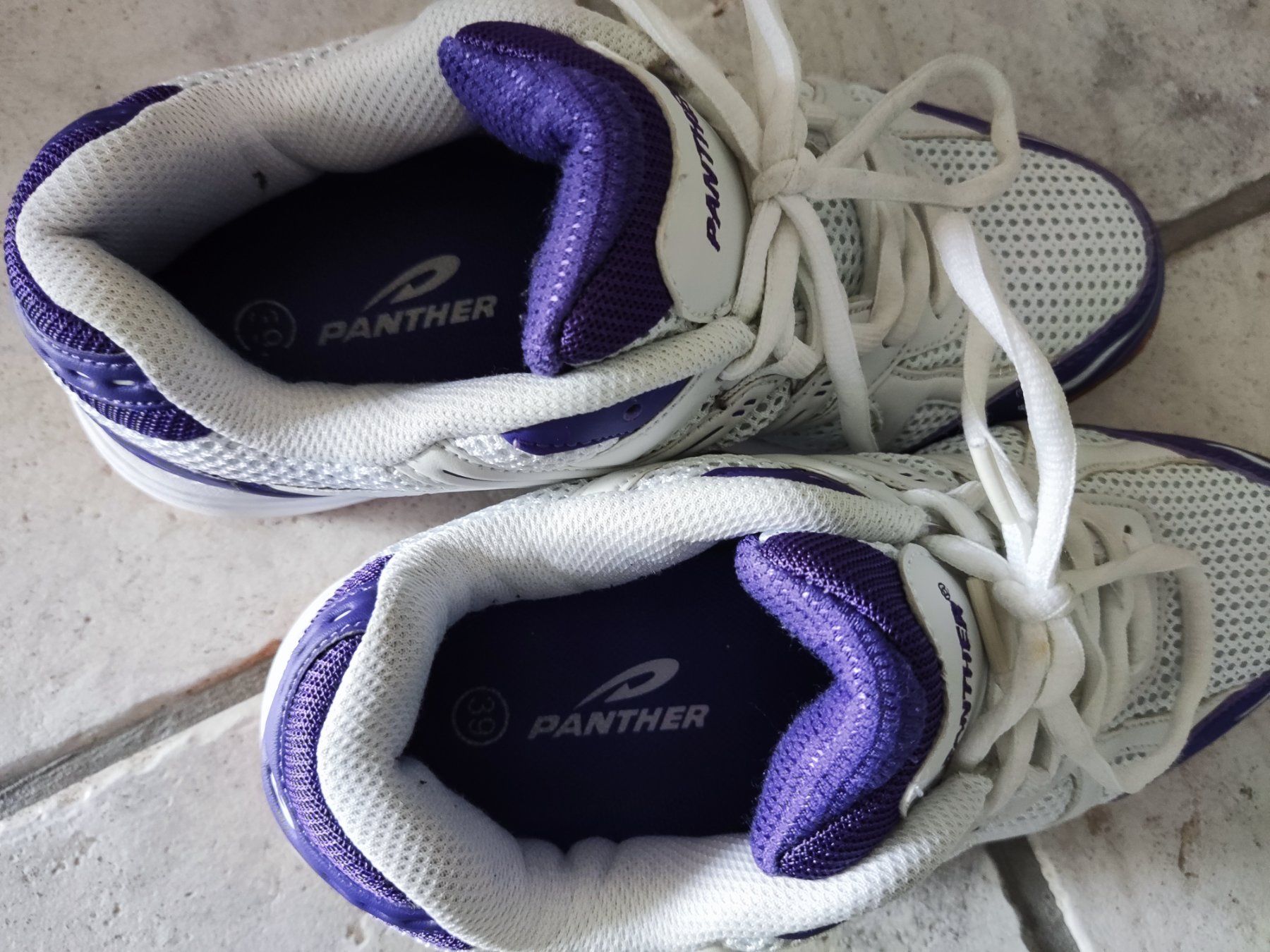 Scarpe da donna: PANTHER SPORTSCHUH GR.39 – Usato da Chur venduto da Rodanisa 3