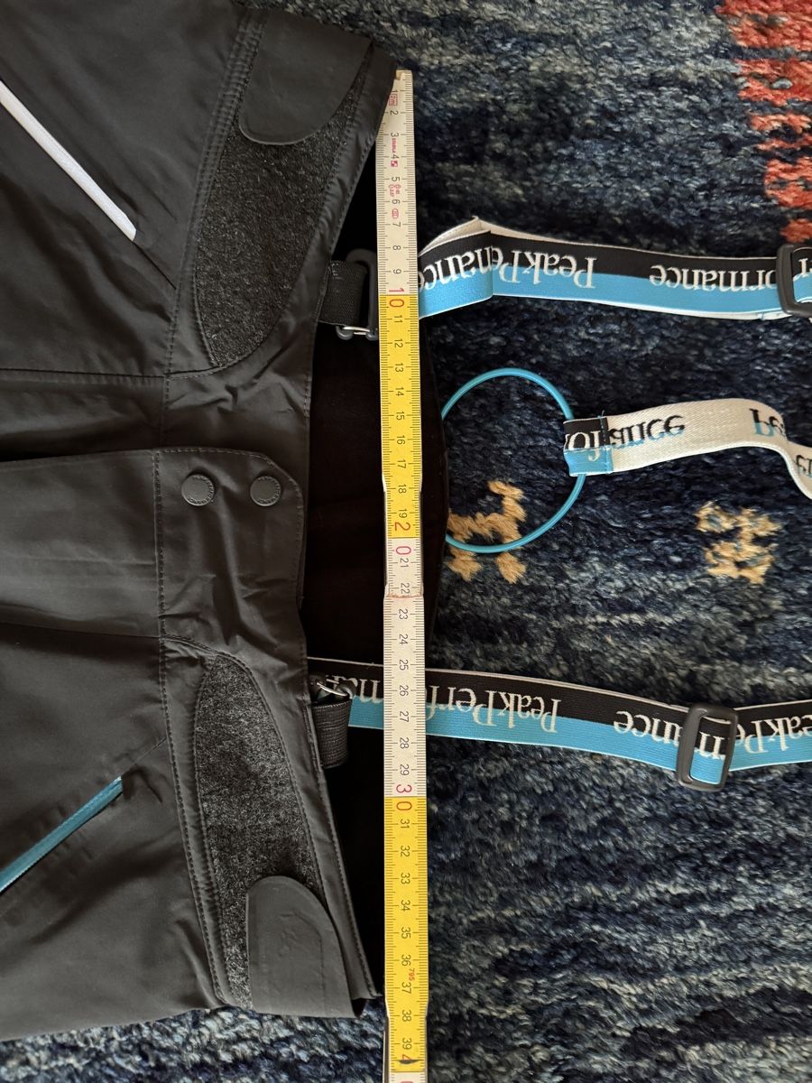 Peak Performance Pantalons: Hardshellhose Peak Performance mit Trägern neuwertig – D'occasion à Rheinfelden par Finesse66 3