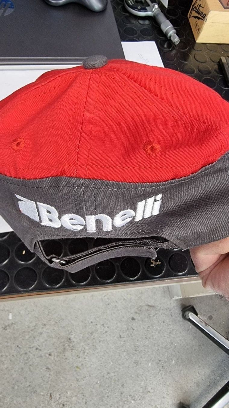 Copricapi, berretti & cappellini: Cap Mütze Benelli – Usato da Cama venduto da anto_a 3