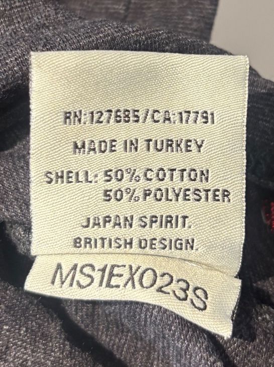 Superdry T-shirt: Superdry TShirt, schwarz, Gr. M, ab CHF 1.00 – Usato da Basel venduto da MaOb4052 3