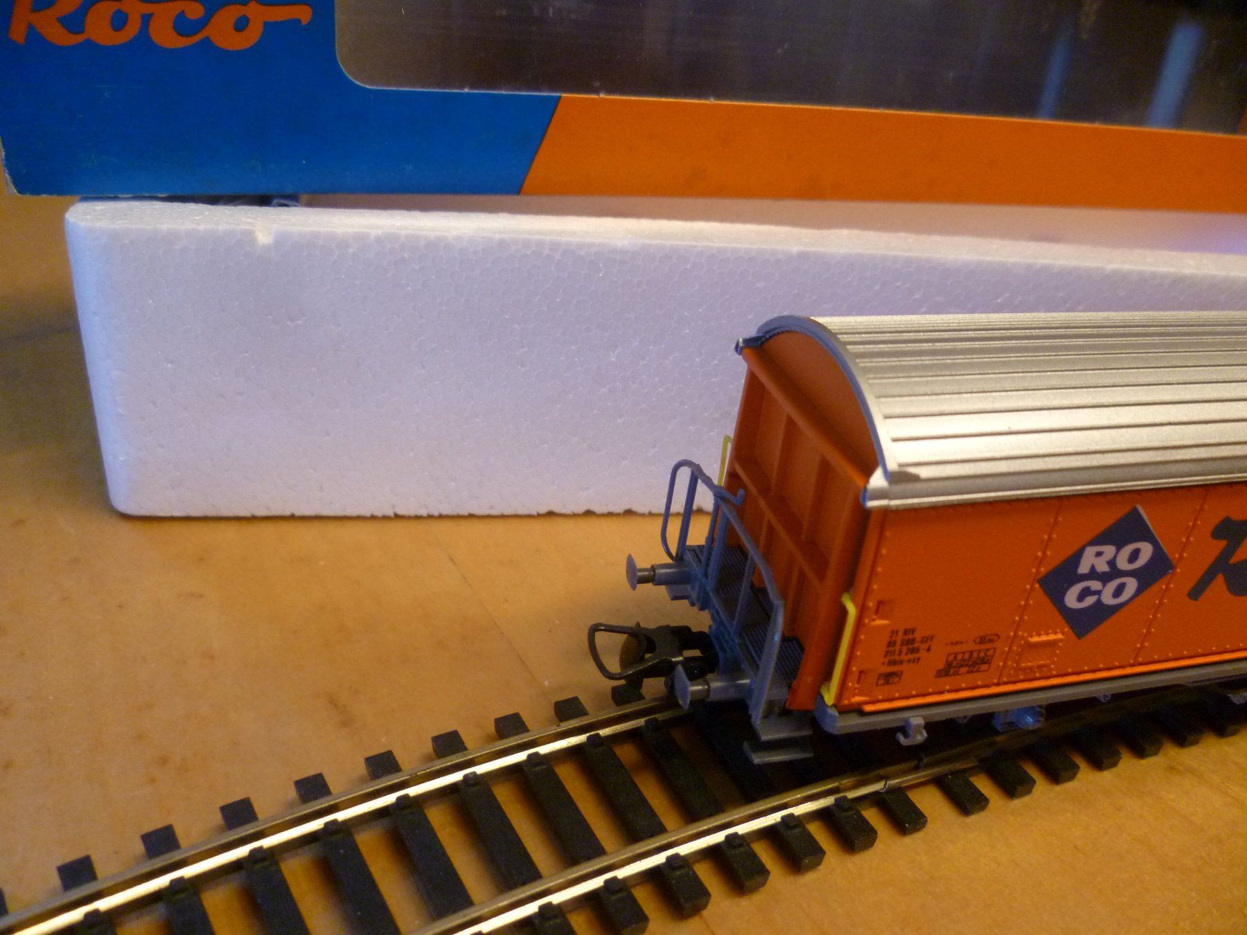 Roco Modellini di ferrovie: RocoClean Güterwagen H0 – Usato da Rickenbach BL venduto da umro11 2