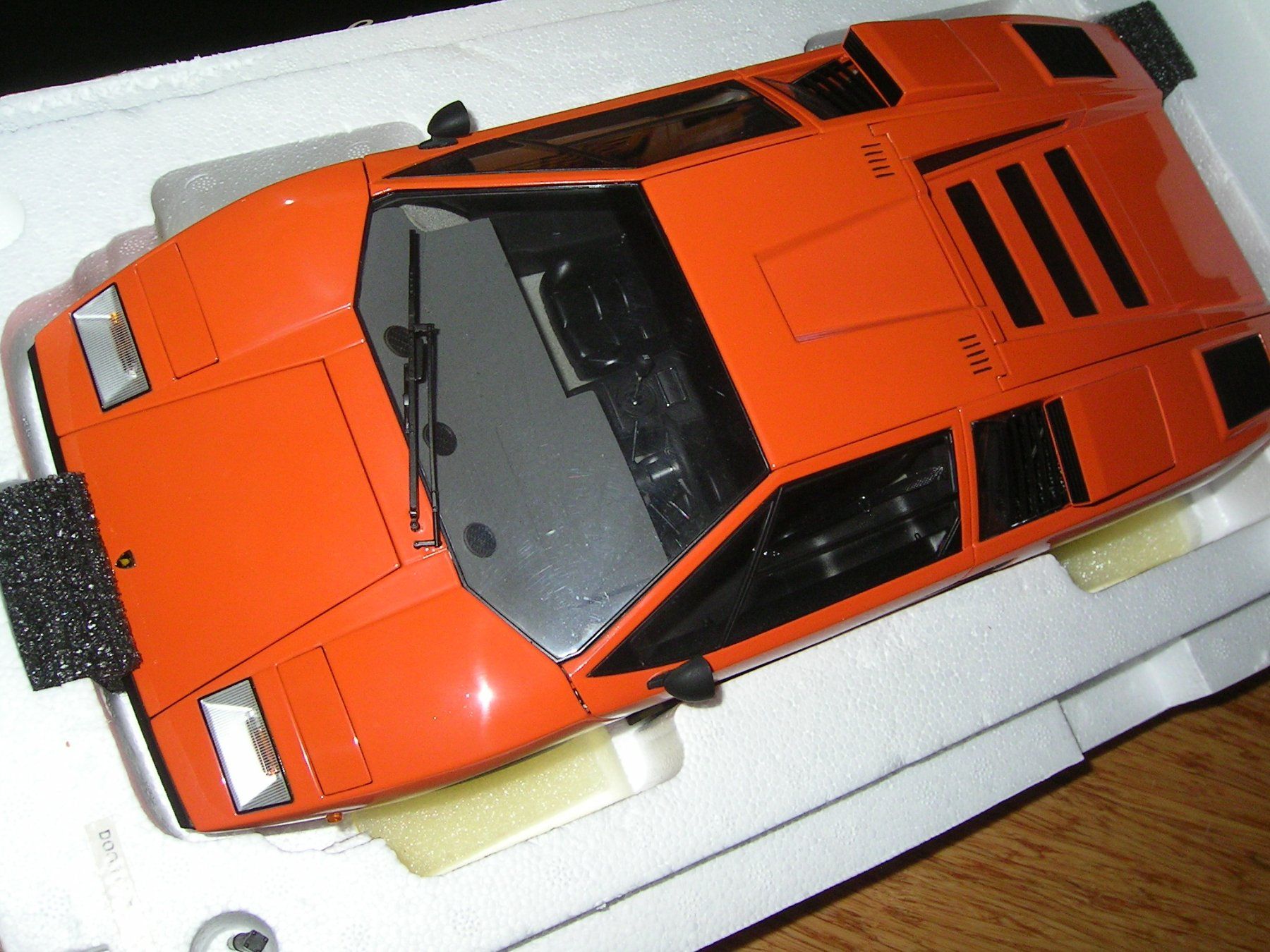 Kyosho Modellautos: Lamborghini Countach LP400 Kyosho orange 1:12 – Gebraucht aus Schwarzenbach SG von Forky 1