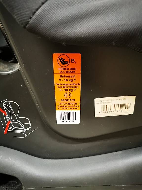 Britax Römer Seggiolini per auto: Kindersitz Römer Britax (9-18 kg) – Usato da Bremgarten venduto da MatthewR 2