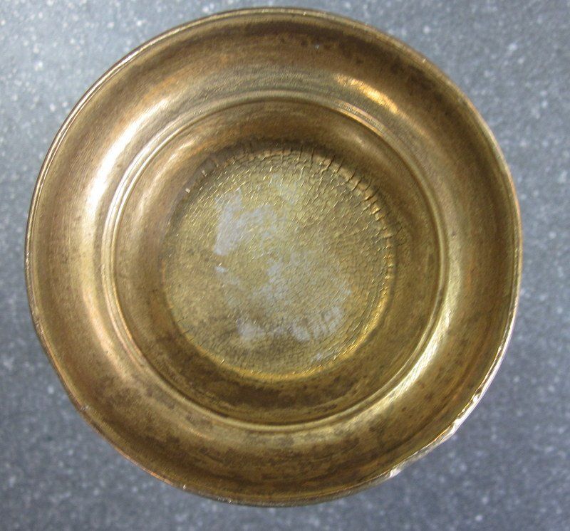 Caraffe: Alter Krug aus Messing – Usato da Bischofszell venduto da raika 3