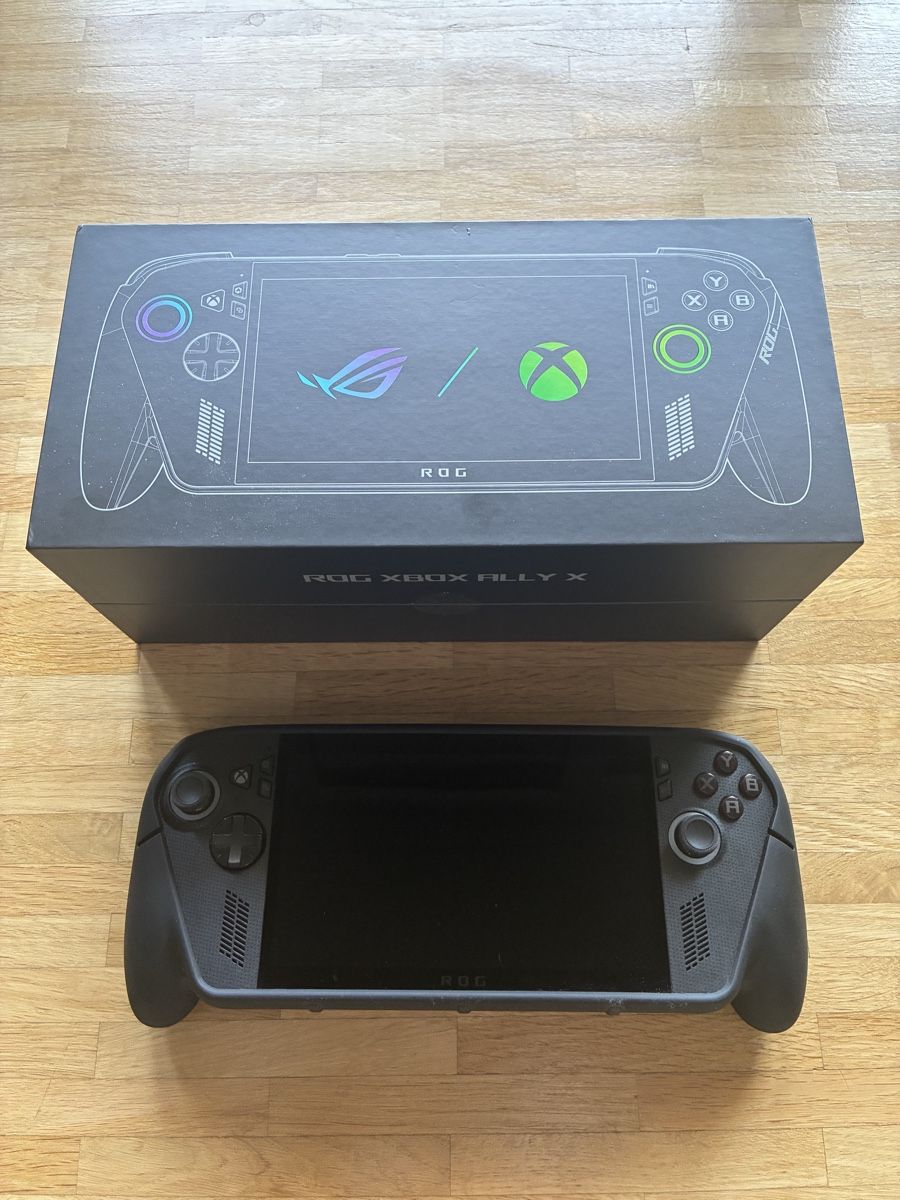 Asus Console: Asus ROG XBOX Ally X Z2E mit Zubehör – Usato da Pratteln venduto da sanfranco 1