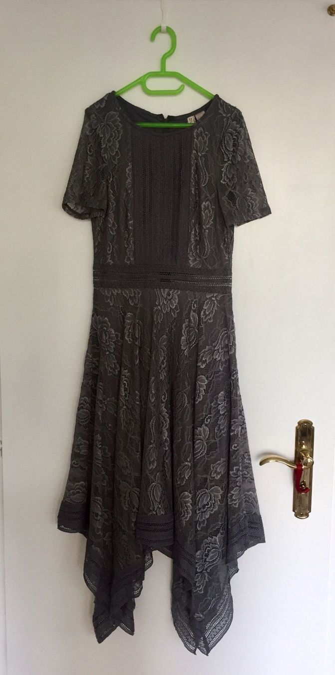Vestiti: DEVIDED robe dentelle taille XS/S – Nuovo (secondo la descrizione) da Thônex venduto da AneleManele
