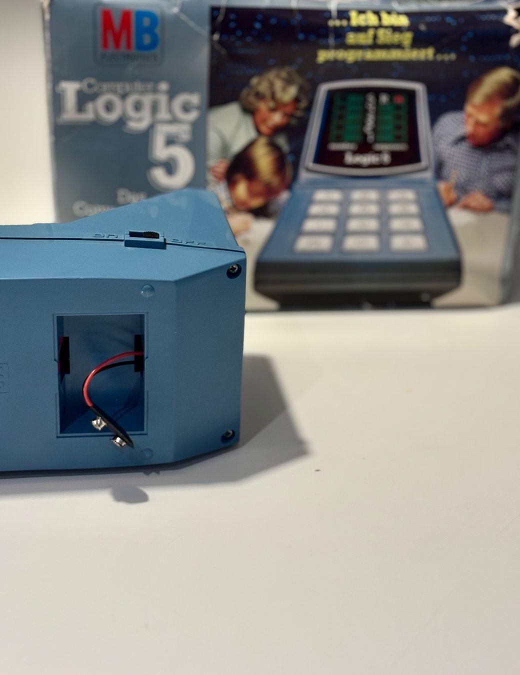 Console: COMPUTER LOGIC 5, HANDHELD, MB, VINTAGE, OVP, KONSOLE – Usato da Dachsen venduto da Sven_Jasper 1