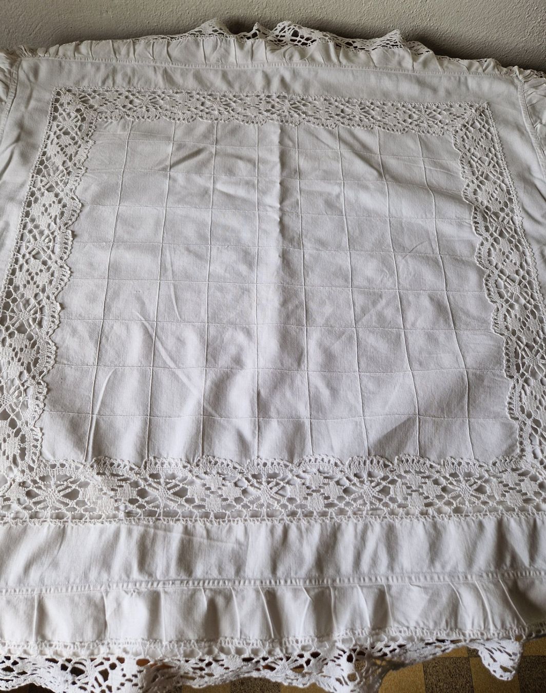 Biancheria da letto: Paradekissen mit Spitze, 86x82cm – Usato da Bern venduto da Antikbatik 5