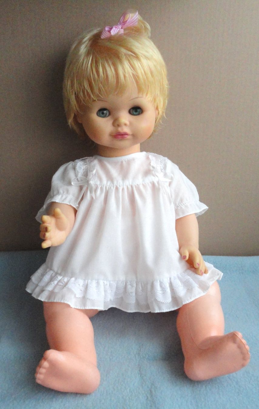 Bambole: Grosses Puppenmädchen Grösse 62cm – Usato da zürich venduto da parts5060 4