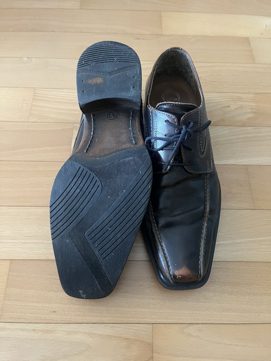 Scarpe da uomo: Bata Herren Schuhe, Gr. 43 – Usato da Stans venduto da Schneemann09 3