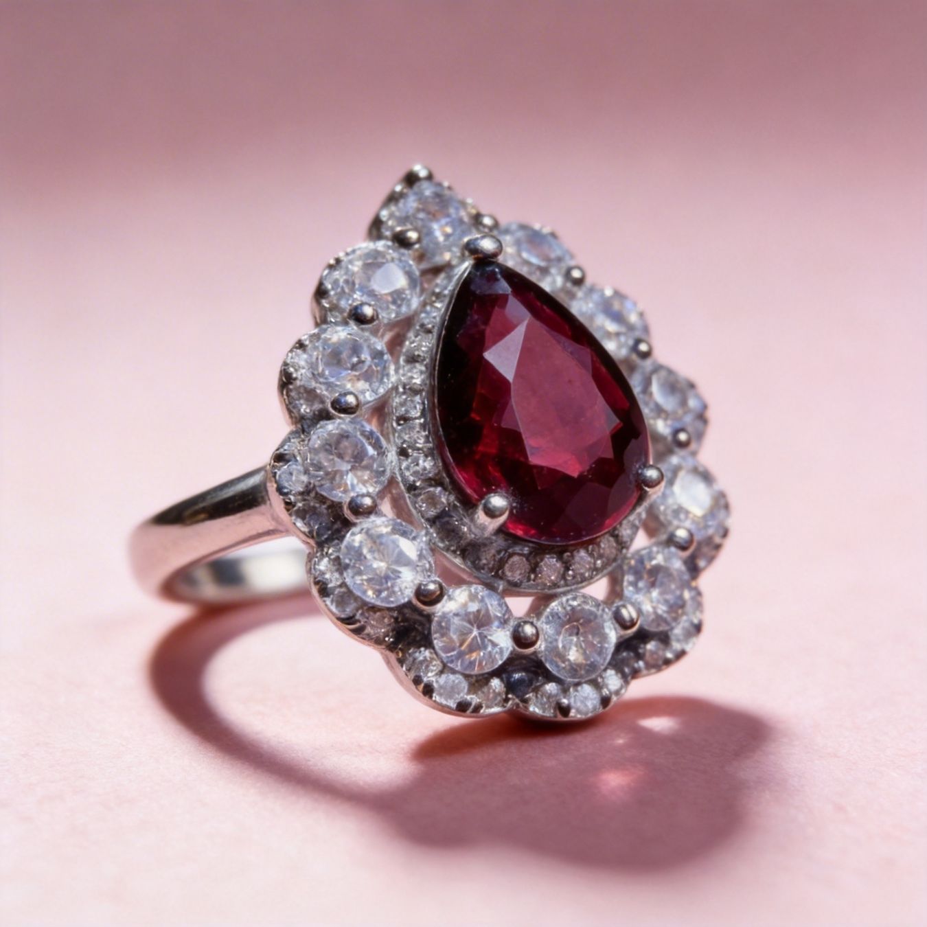Anelli: Bague Grenat Somptueuse – Nuovo e nell'imballaggio originale da St-Maurice venduto da Sandrinette123 1