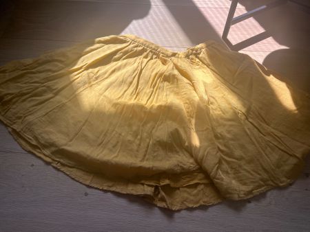 Jupe American Vintage jaune taille S très bon état