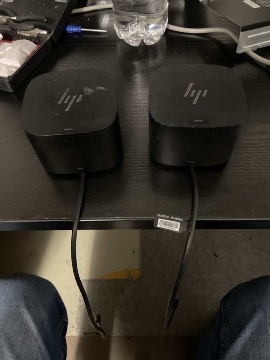 Hewlett Packard Docking station: HP Dockingstation ungetestet ab 1CHF – Difettoso da Abtwil sg venduto da Kueng.MultiOutlet