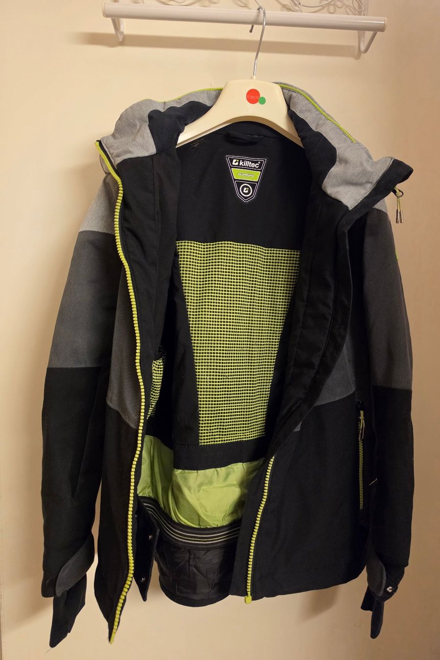 Killtec Giacche & Cappotti: Snowboardjacke von killtec Gr. 140 – Usato da Zürich venduto da Pemberleys 2