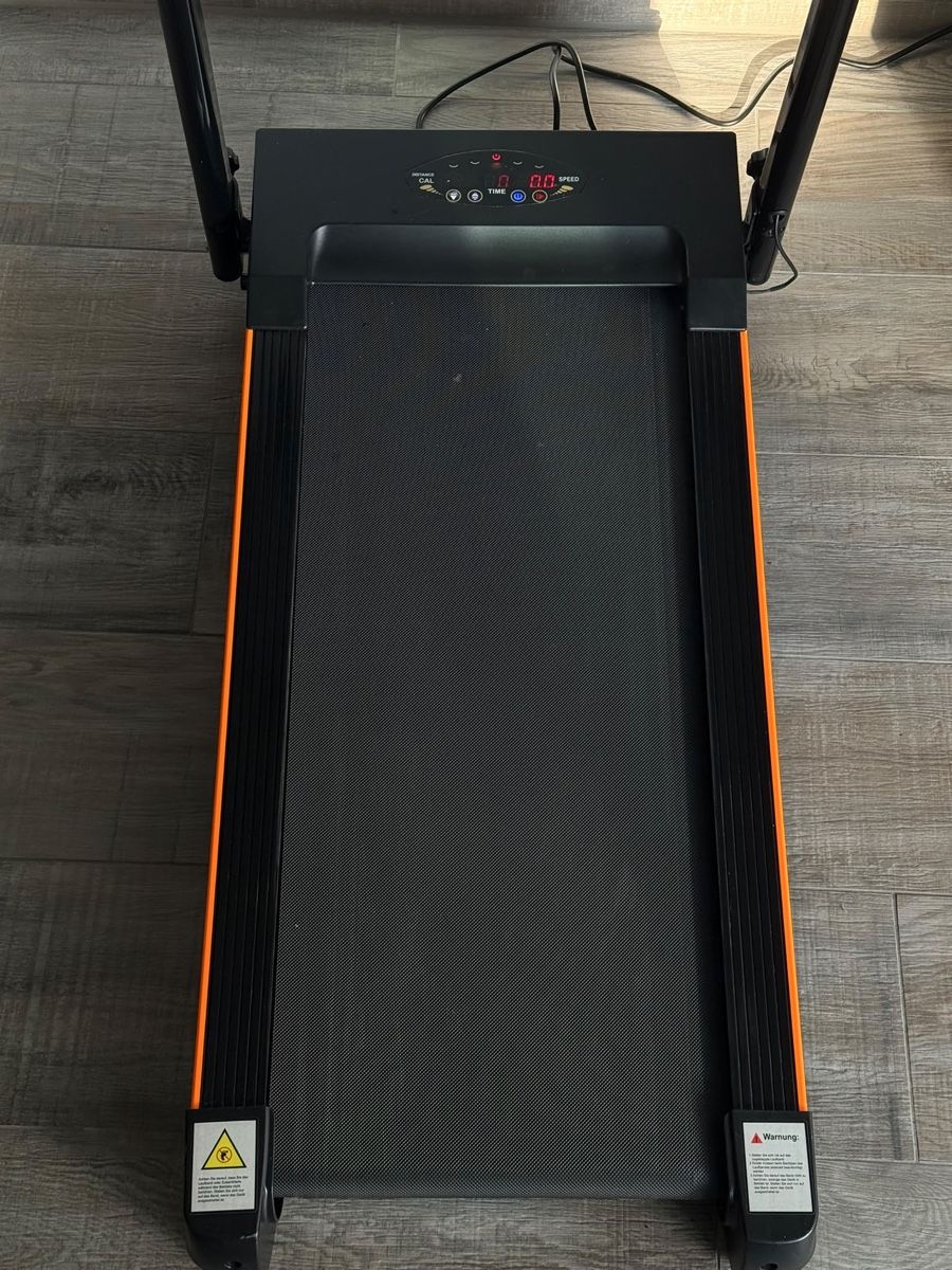 Vélos d'appartement: Treadmill black orange good condition – D'occasion à Emmetten par CSII 2