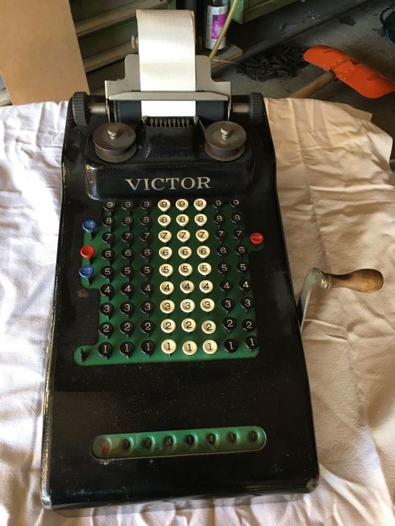 ANCIENNE MACHINE À calculer REMINGTON RAND EUR 69,00 - FR