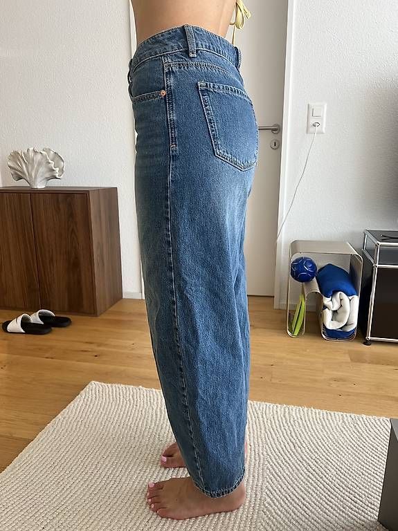 Jeans: Dunkelblaue Jeans  Grösse 38 – D'occasion à Aarau par micheelehug