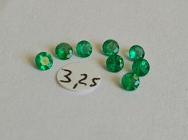 NEW PRICE / LOT 8 EMERAUDES BRESILIENNES 3,25 mm