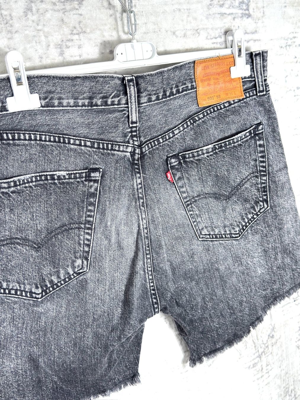 Levi's Hosen: LEVI'S 501 '93 DENIM SHORTS Sz: 34 – Gebraucht aus Cortaillod von Stay_Alive_vintage 3