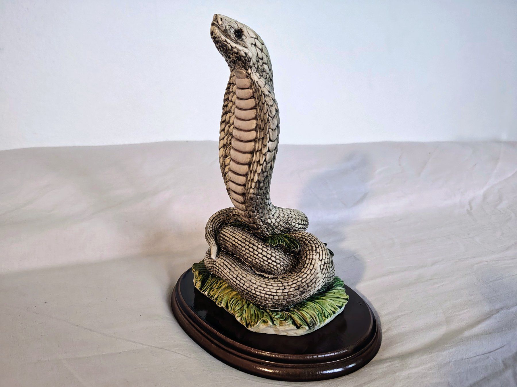Statuette: Tierfigur Deko Lebensecht Schlange Cobra – Usato da Rüti ZH venduto da Prostias