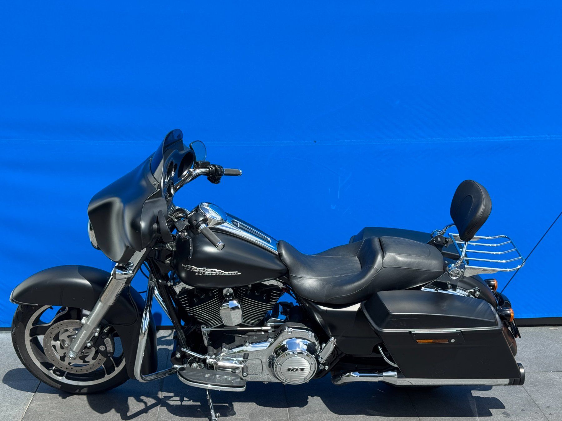 Harley-Davidson Touring: Harley-Davidson Street Glide 103, Kess-Tech – Usato da Escholzmatt venduto da Wikinger11 9