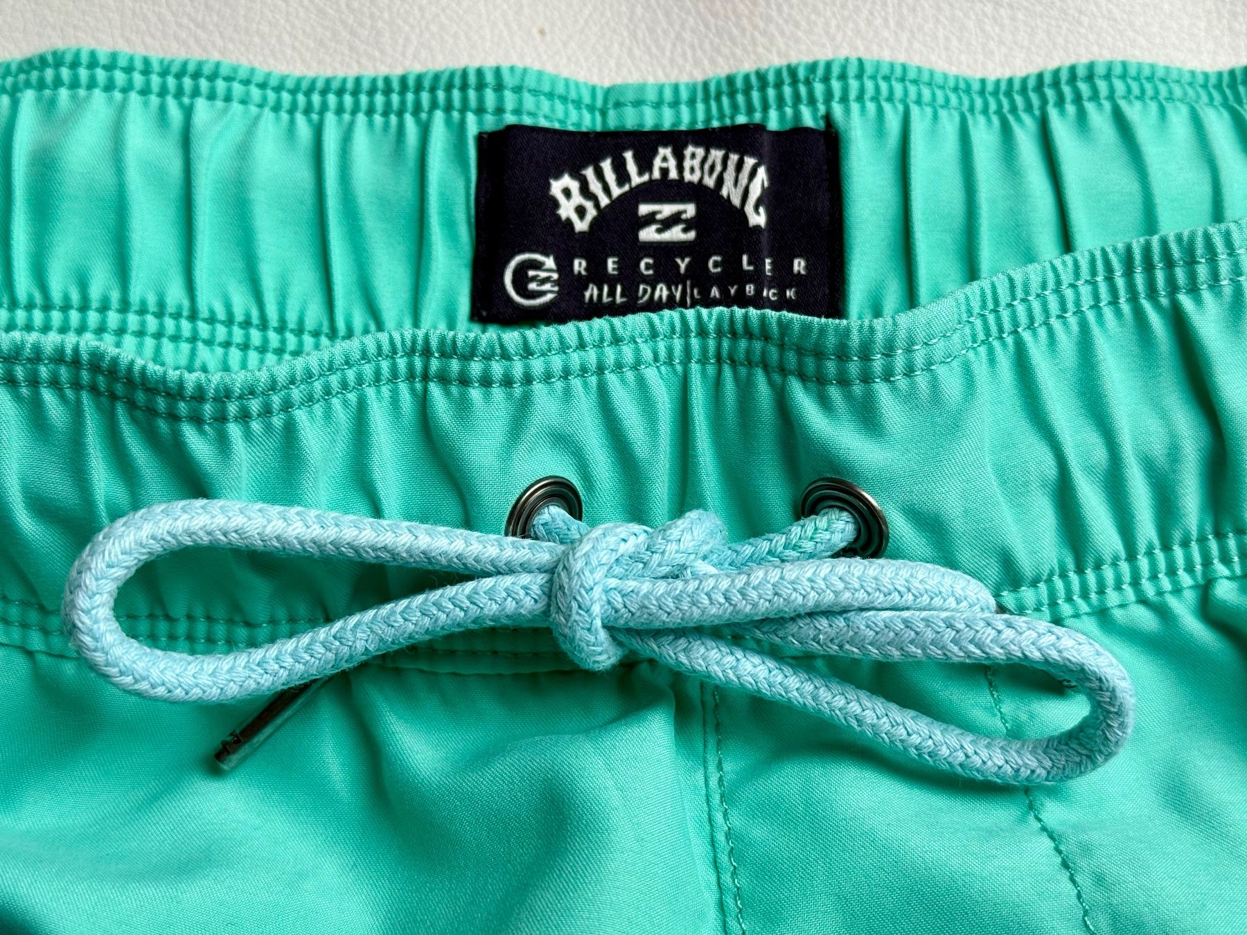 Billabong Badehosen: Billabong Badehose / Freizeithose, All Day Layback, Gr. S – Gebraucht aus Brüttisellen von eic_bwt5 1