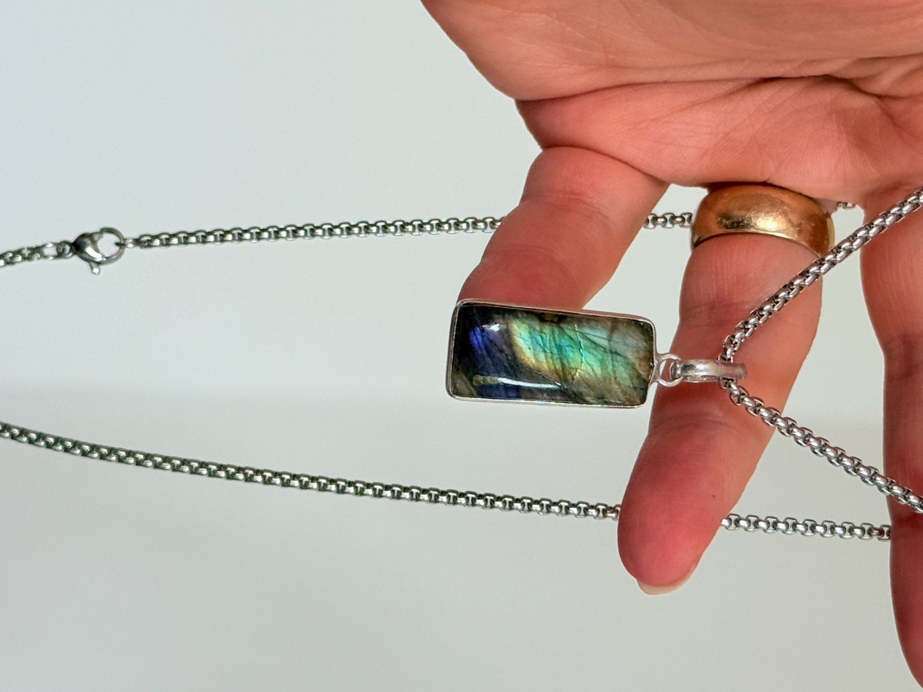 Ketten: Collier avec Labradorite – Neu und originalverpackt aus Genève von AWWA 6