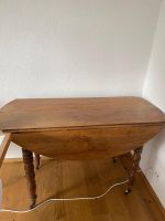 Antiker französischer Tisch