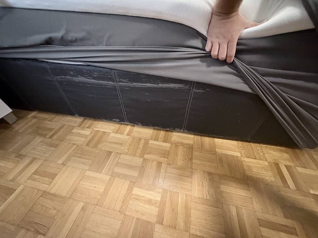 Lits: GRATIS- Leder-Boxspringbett  Schwarz – D'occasion à Oberengstringen par Mahir02 1