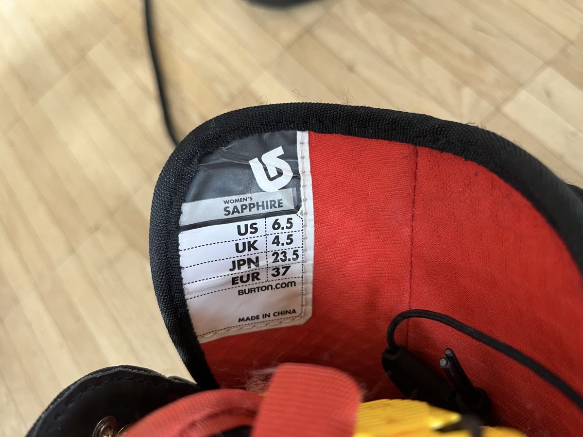 Burton Scarpe per ragazzi: Snowboardschuhe 37 – Usato da Zürich venduto da Mib99 1