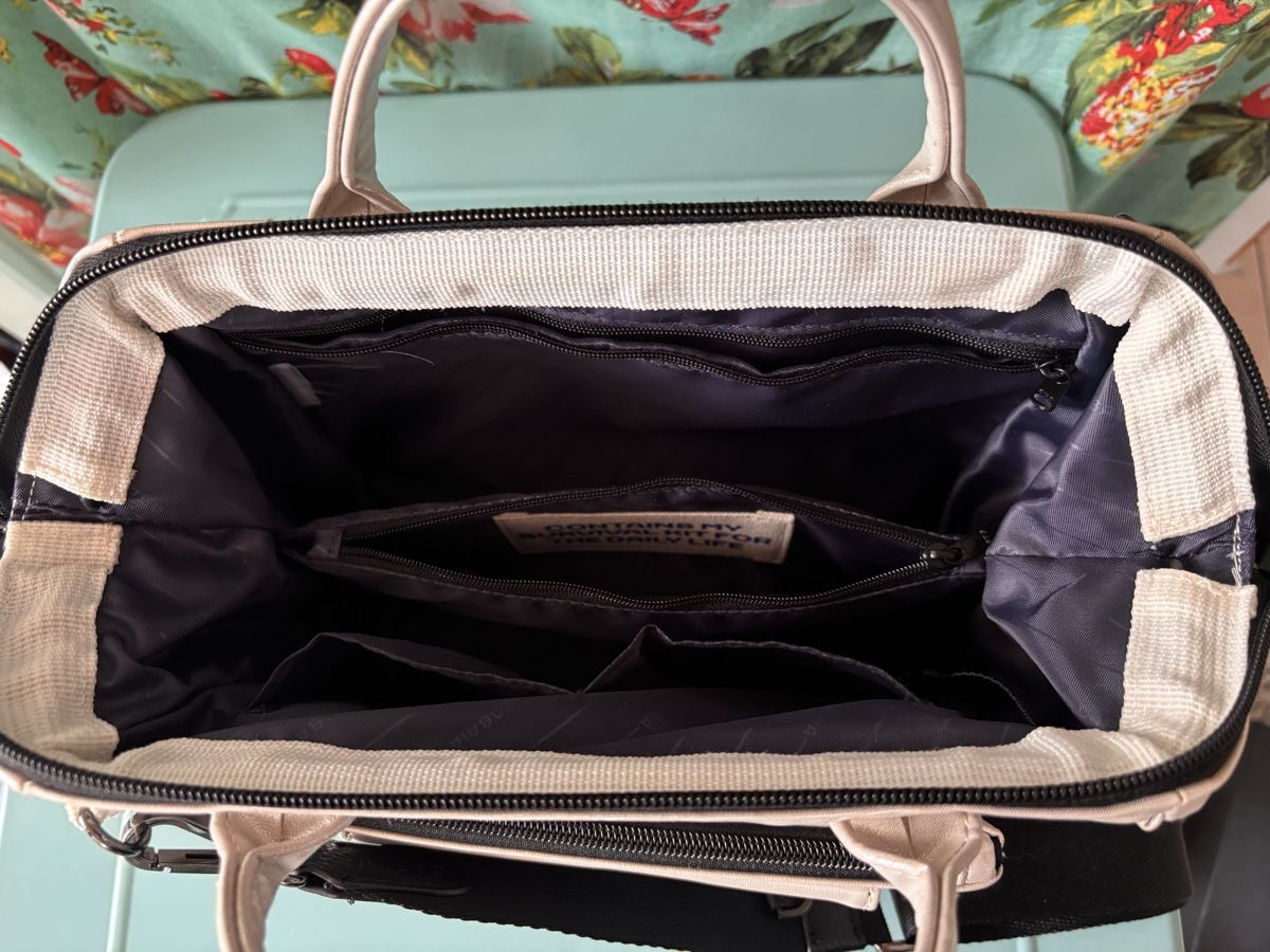 Cabaïa Altro in  Abbigliamento & Accessori: Sac Cabaïa nacré – Nuovo (secondo la descrizione) da La Chaux de Fonds venduto da vic_gr9h 3