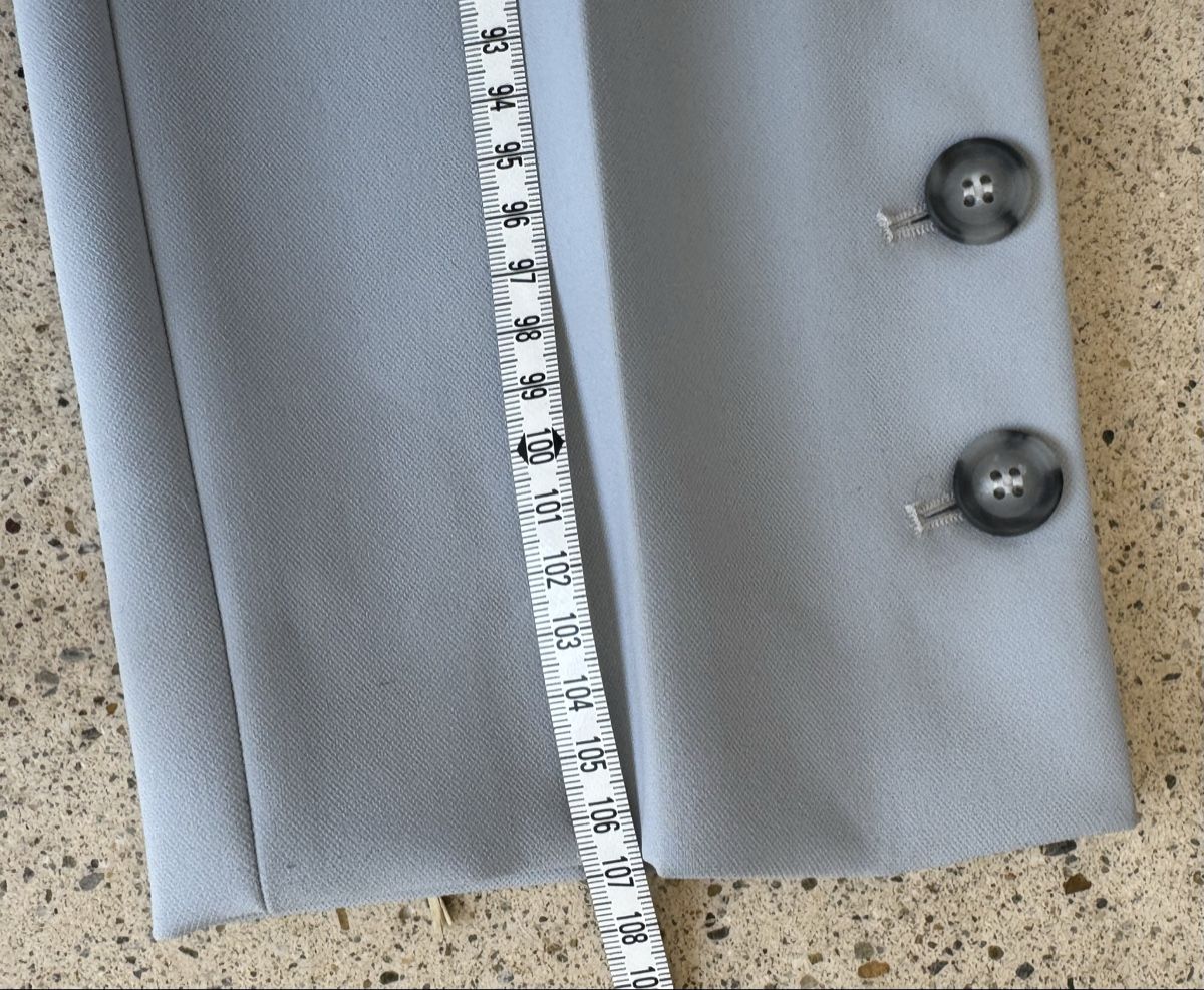 Sportmax Pantaloni: Sportmax Hose hellblau mit Knopfdetails – Usato da Zürich venduto da di_archive 8