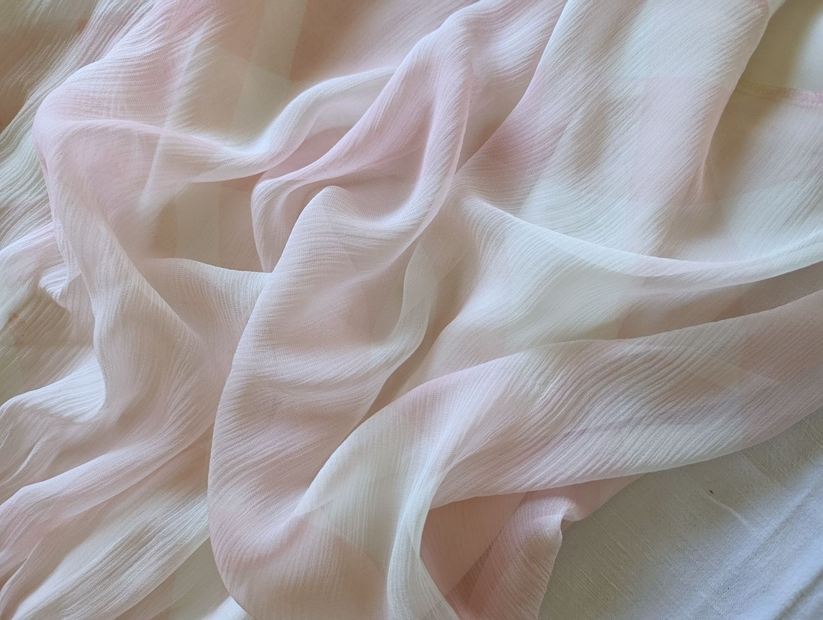 Burberry Vestiti: robe en soie fine, Burberry, 38 – Usato da Monthey venduto da 04Elisa 2