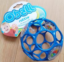 Baby Oball rattle Neu ca. 10cm Durchmesser mit Rasselton