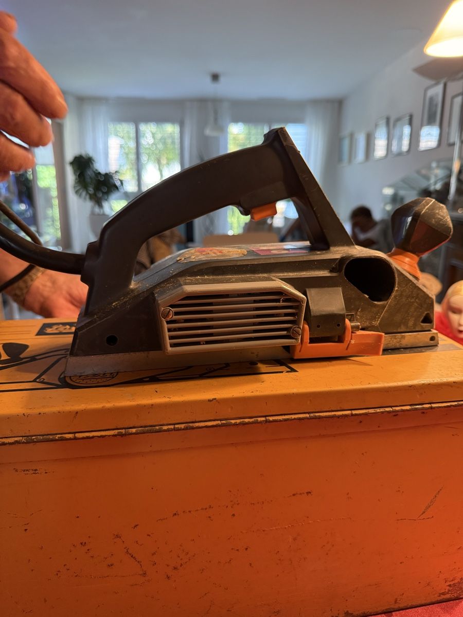 Tutte le macchine: Hobelmaschine Instriemodell – Usato da Rümlang venduto da mih_sx6s