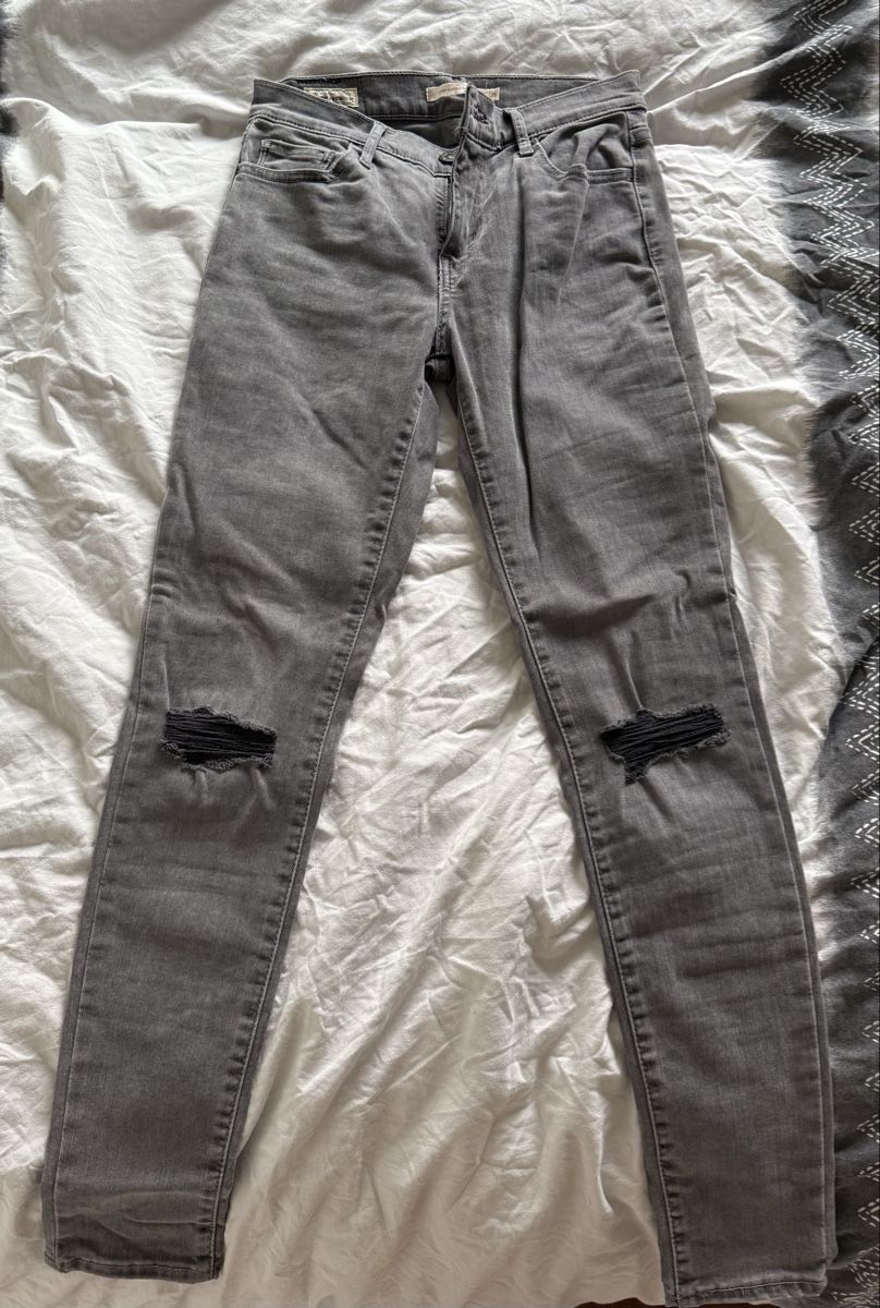 Levi's Jeans: Levi’s 710 Super Skinny – Nuovo (secondo la descrizione) da Bioggio venduto da M.M.O
