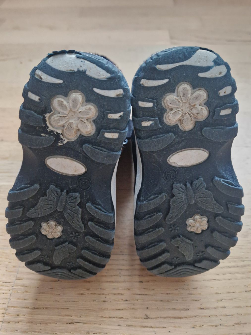 Schuhe für Mädchen: Winter Schuhe grösse 24 – Gebraucht aus Heimberg von Eleanor20 5