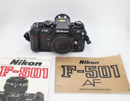 Nikon F-501 AF Body Sammlerzustand!