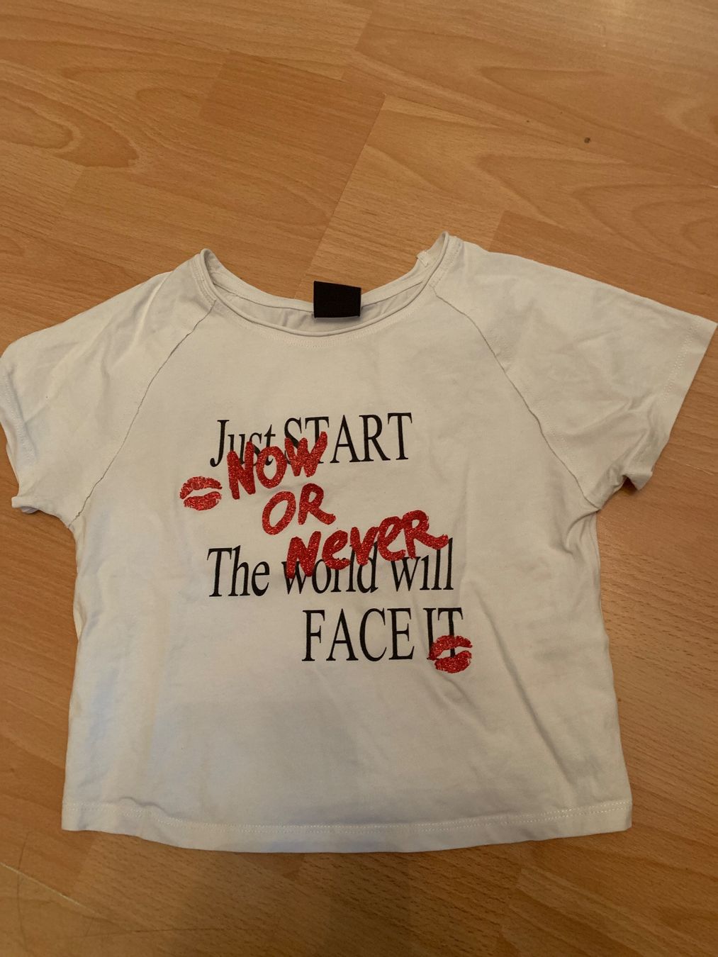 Bershka Camicette, T-shirt & Top: Joli crop top Bershka taille S – Usato da MEYRIN venduto da Gwendo10