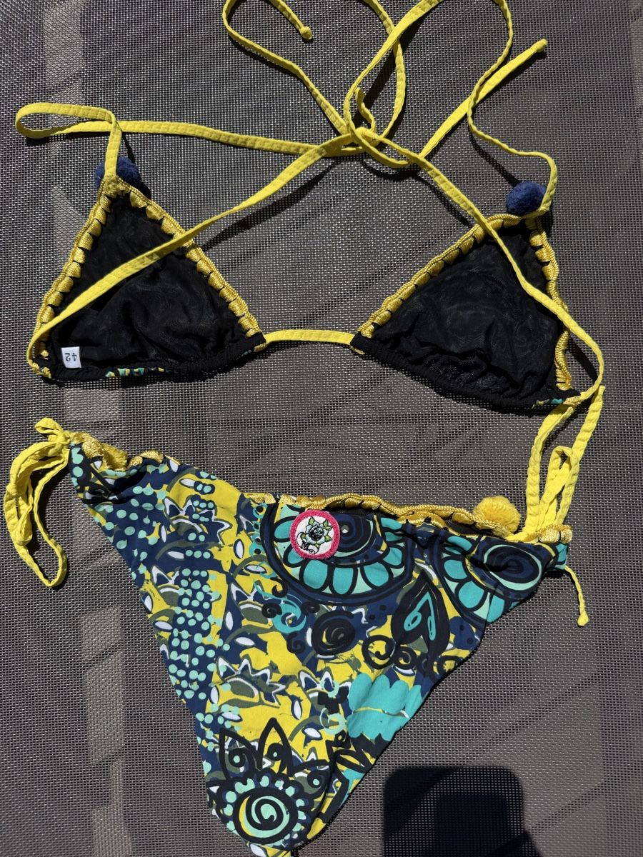 Missoni Costumi da bagno & Bikini: Missoni Bikini Size: Italian 42 – Usato da Herrliberg venduto da Tubalp 1
