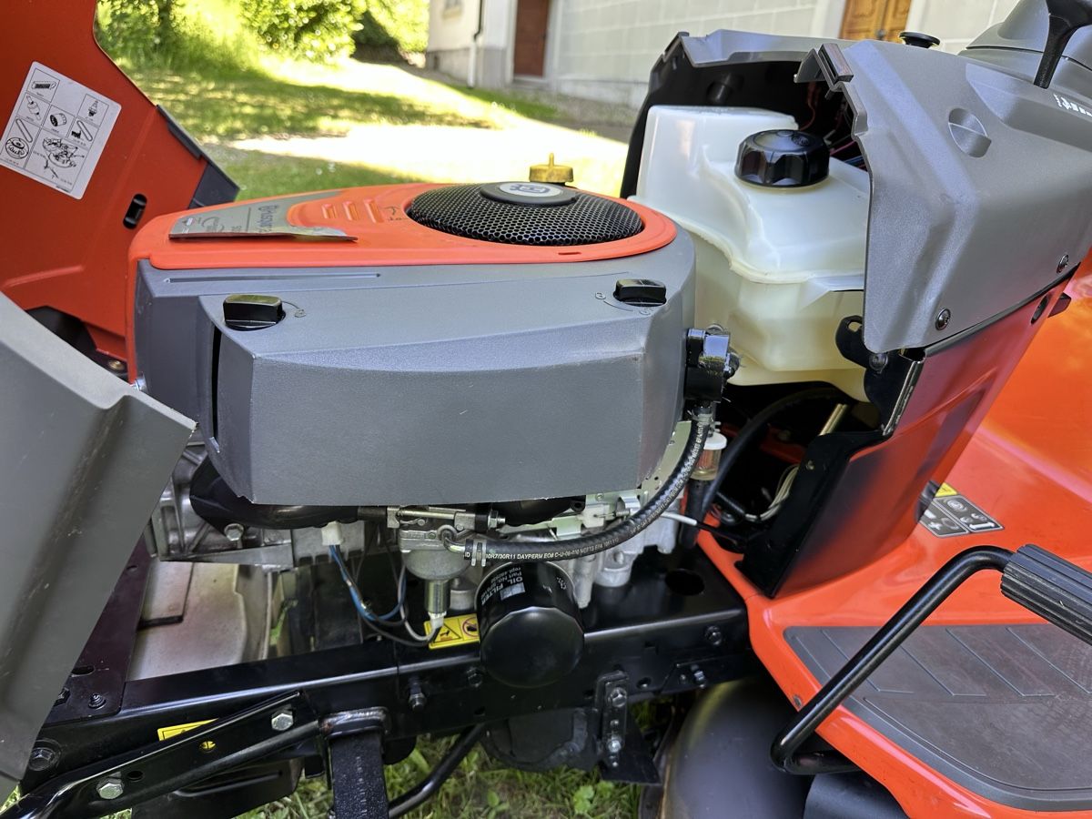Husqvarna Tagliaerba: Rasentraktor Husqvarna TC 238  – Usato da Grossdietwil venduto da kawasaki-kfx 5