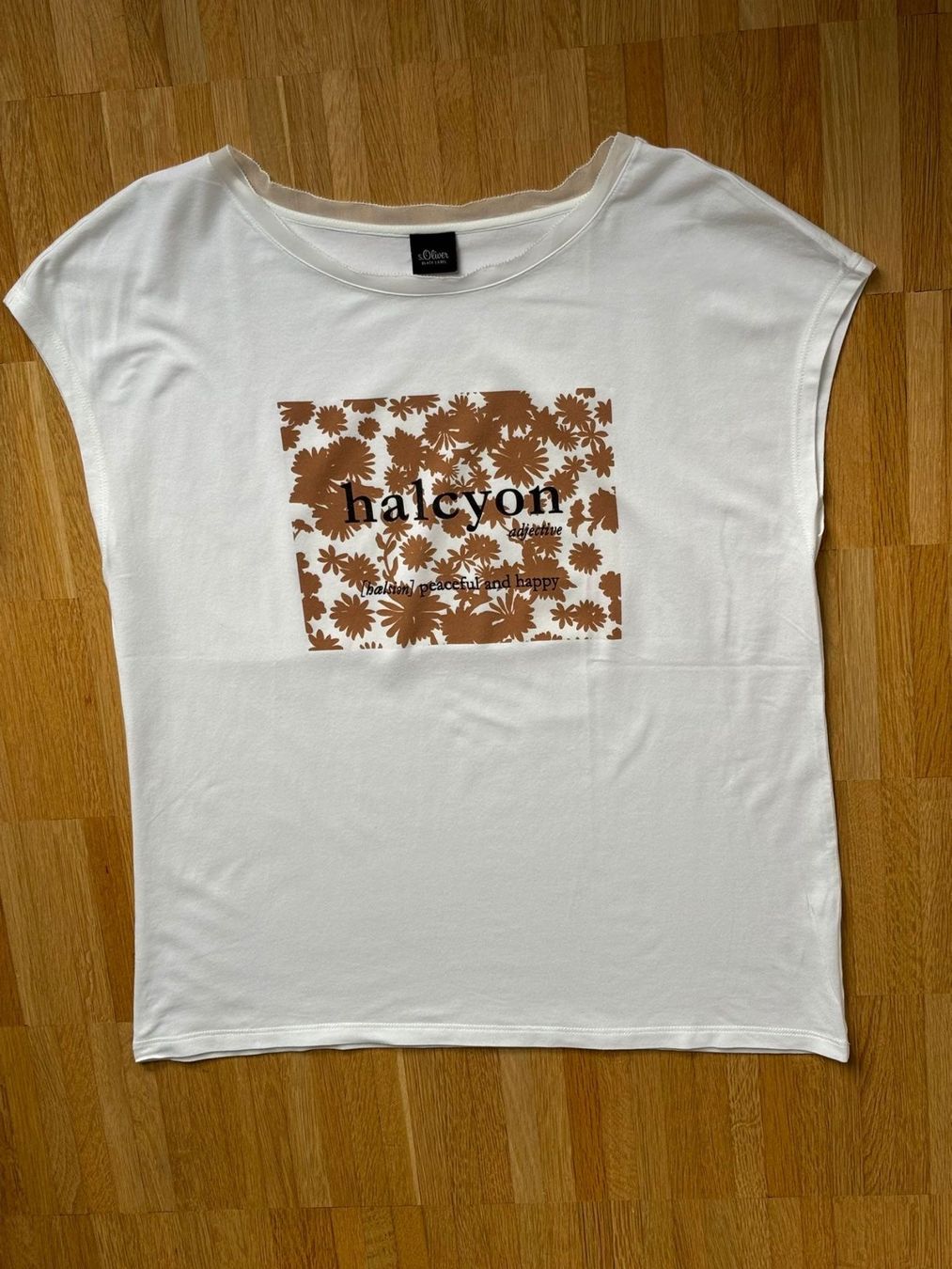 T-shirt: Damen  T-Shirt – Usato da Emmenbrücke venduto da gar_xds2