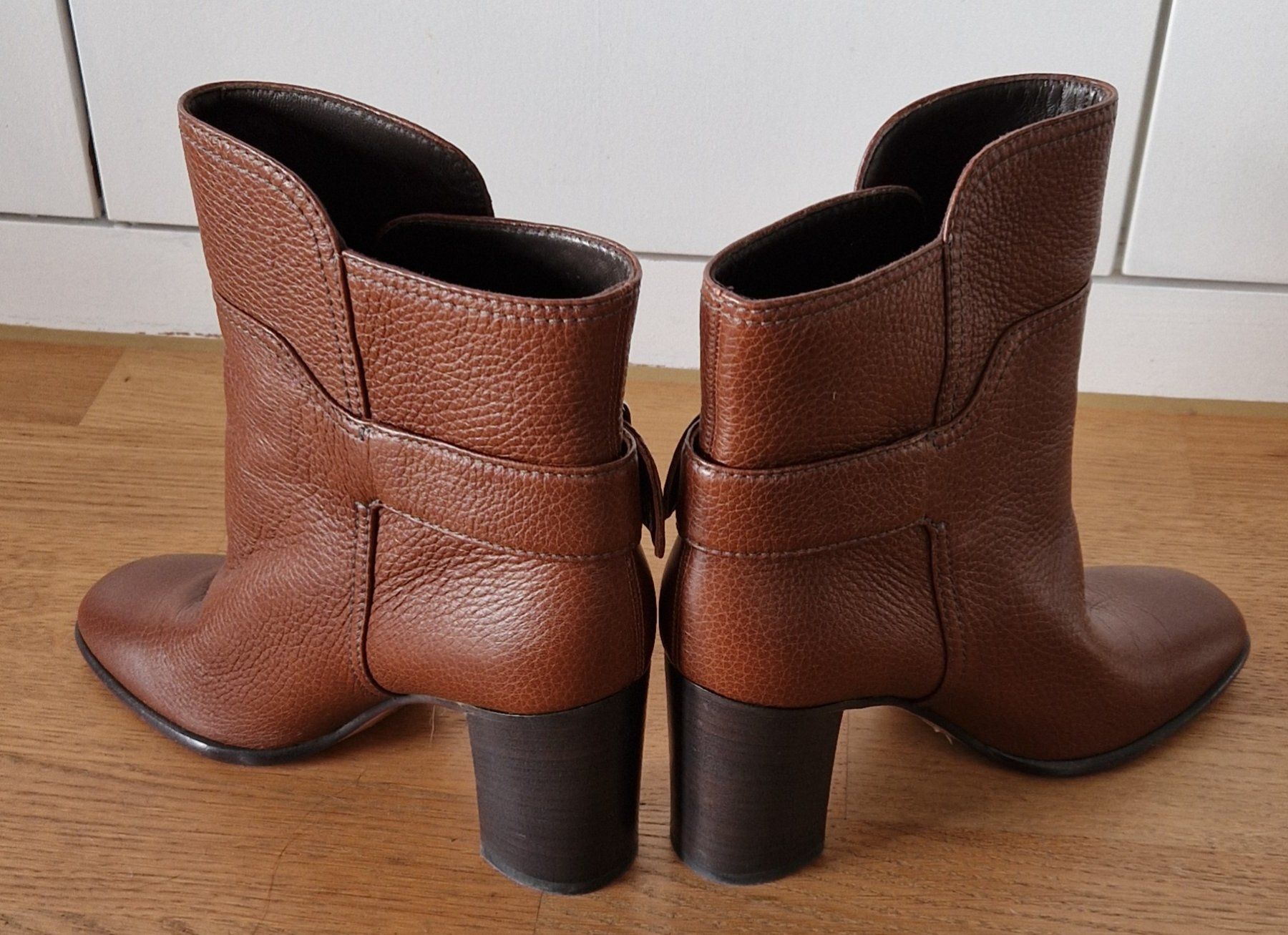 Bally Damenschuhe: Bally Leder-Stiefelette Gr. 37,5, NEU – Neu (gemäss Beschreibung) aus Oberrohrdorf von Friedob 3
