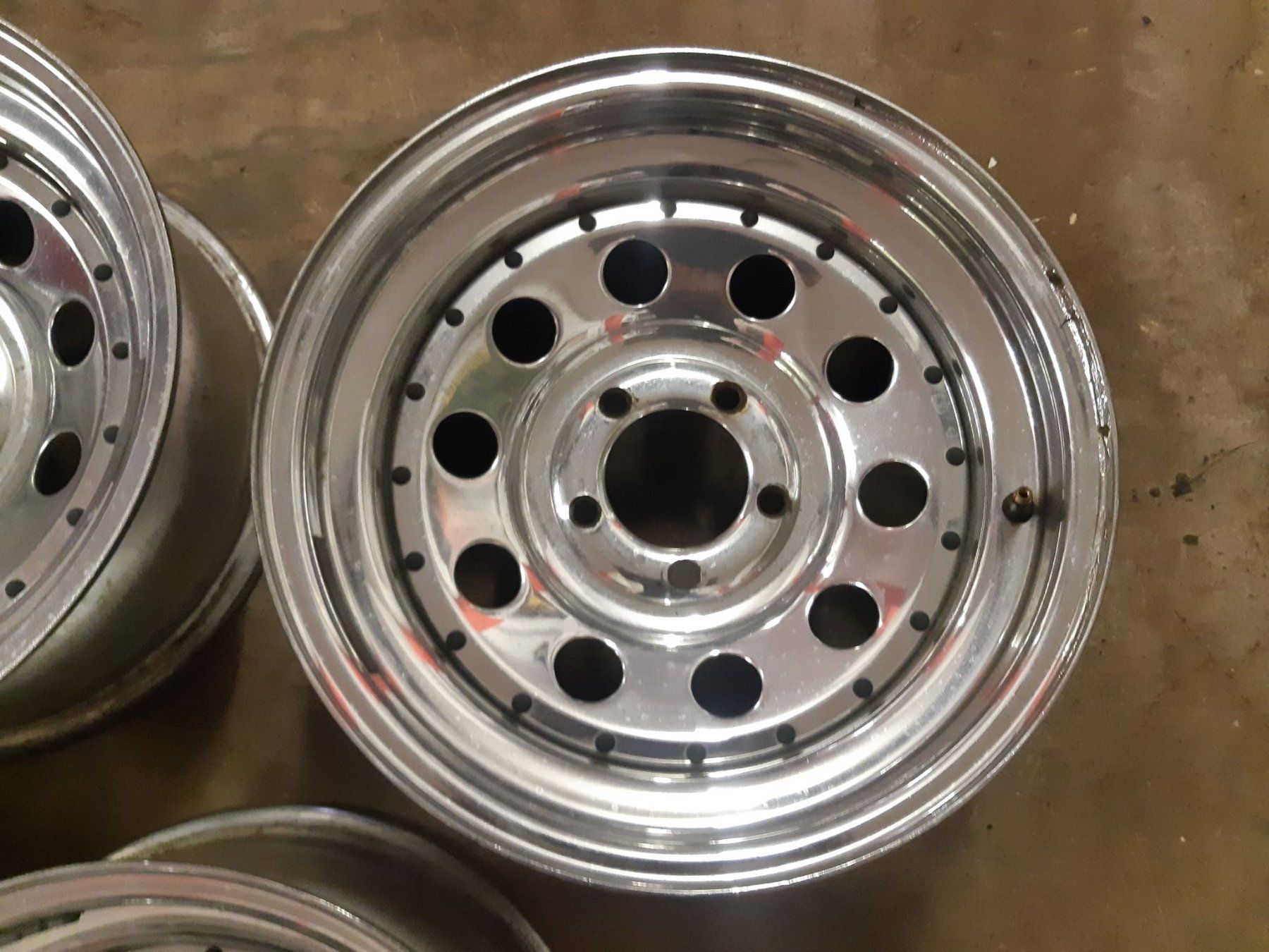Cerchioni: Chromfelgen für Ford und Mopar – Usato da Niedergösgen venduto da usc_9sk7 4