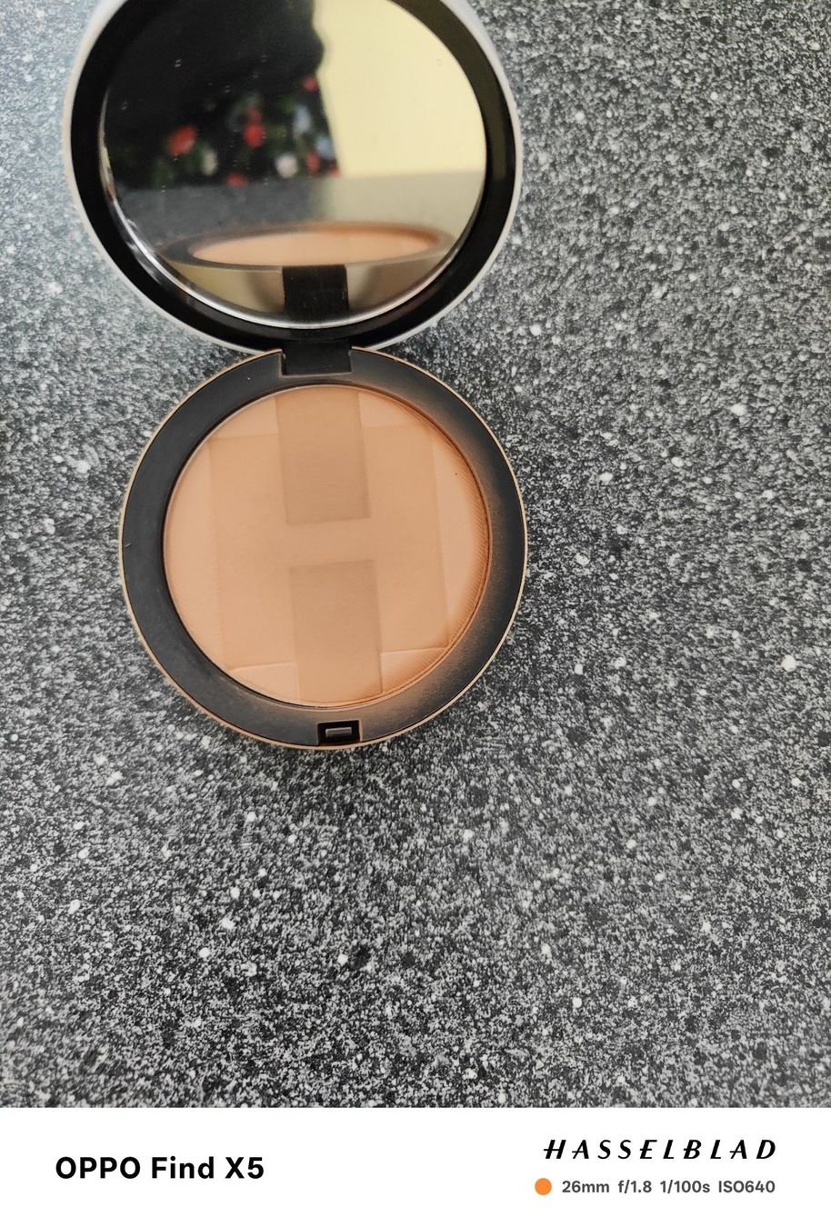Make-up: Hermès Plein Air Bronzer 01 – Usato da Eichberg venduto da Kati30