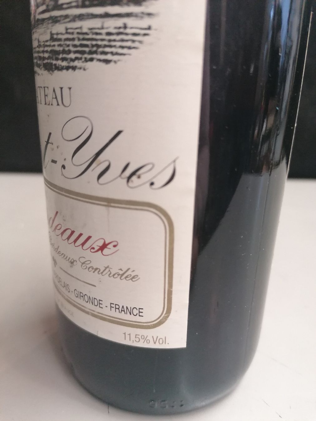 Vino: CHÂTEAU SAINT-YVES 1993 – Usato da Genève venduto da Leboucheoreilles 5