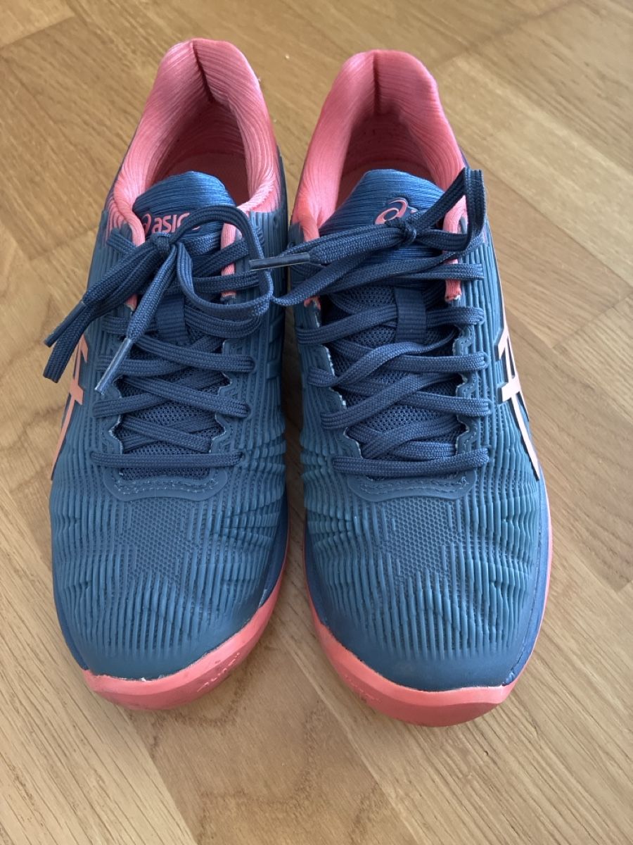 Asics Scarpe da donna: ASICS Solution Speed FF Grösse 39,5 – Usato da Zürich venduto da banane70 2