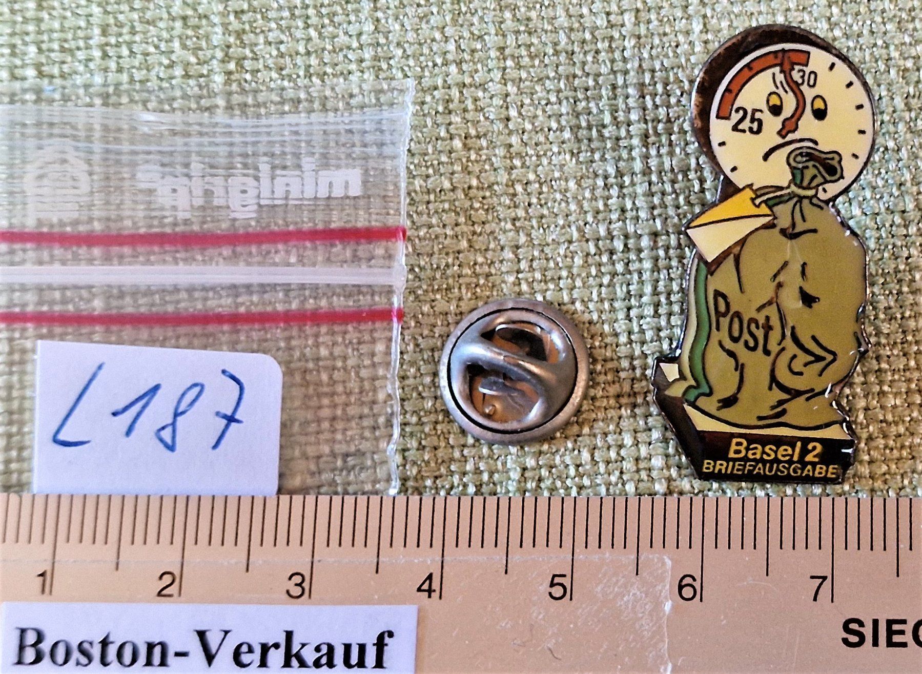 Placchette & Badge: L187 - Pin Basel 2 PTT Briefausgabe Postsack – Usato da Reinach BL venduto da Boston-Verkauf 1